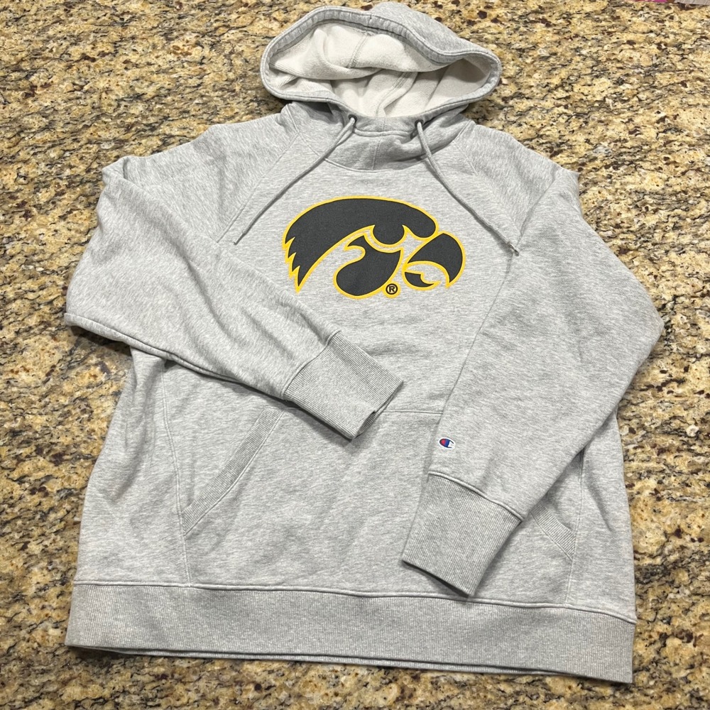 Champion Iowa Hawkeyes Hoodie Mens 2XL Gray Pullover Sweatshirt NCAA Fan Gear